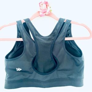 💕Black Padded Racerback Sports Bra SZ L